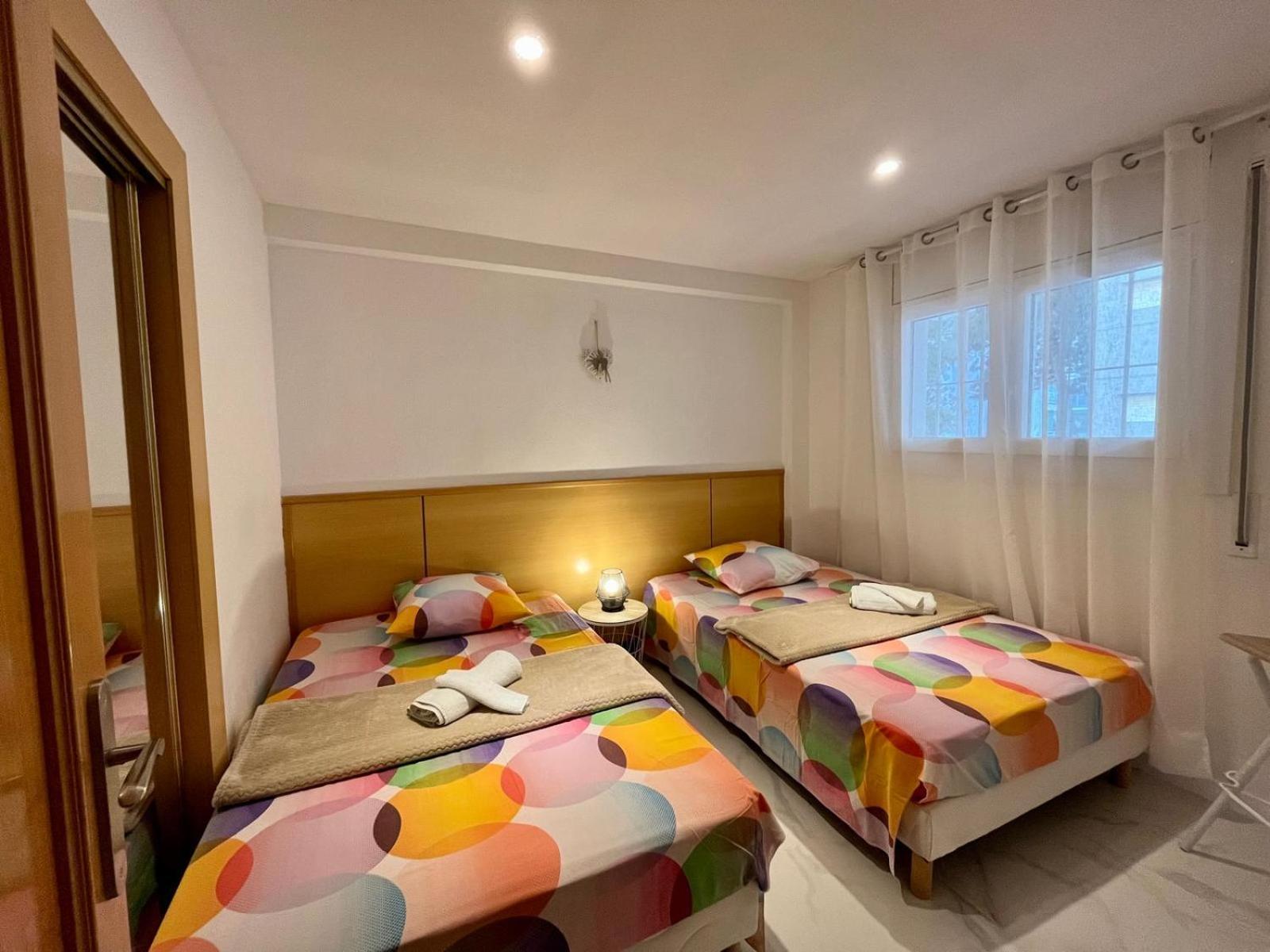 Chez Chantal 3 Chambres Au Centre Touristique De Salou Avec Garage Ngoại thất bức ảnh